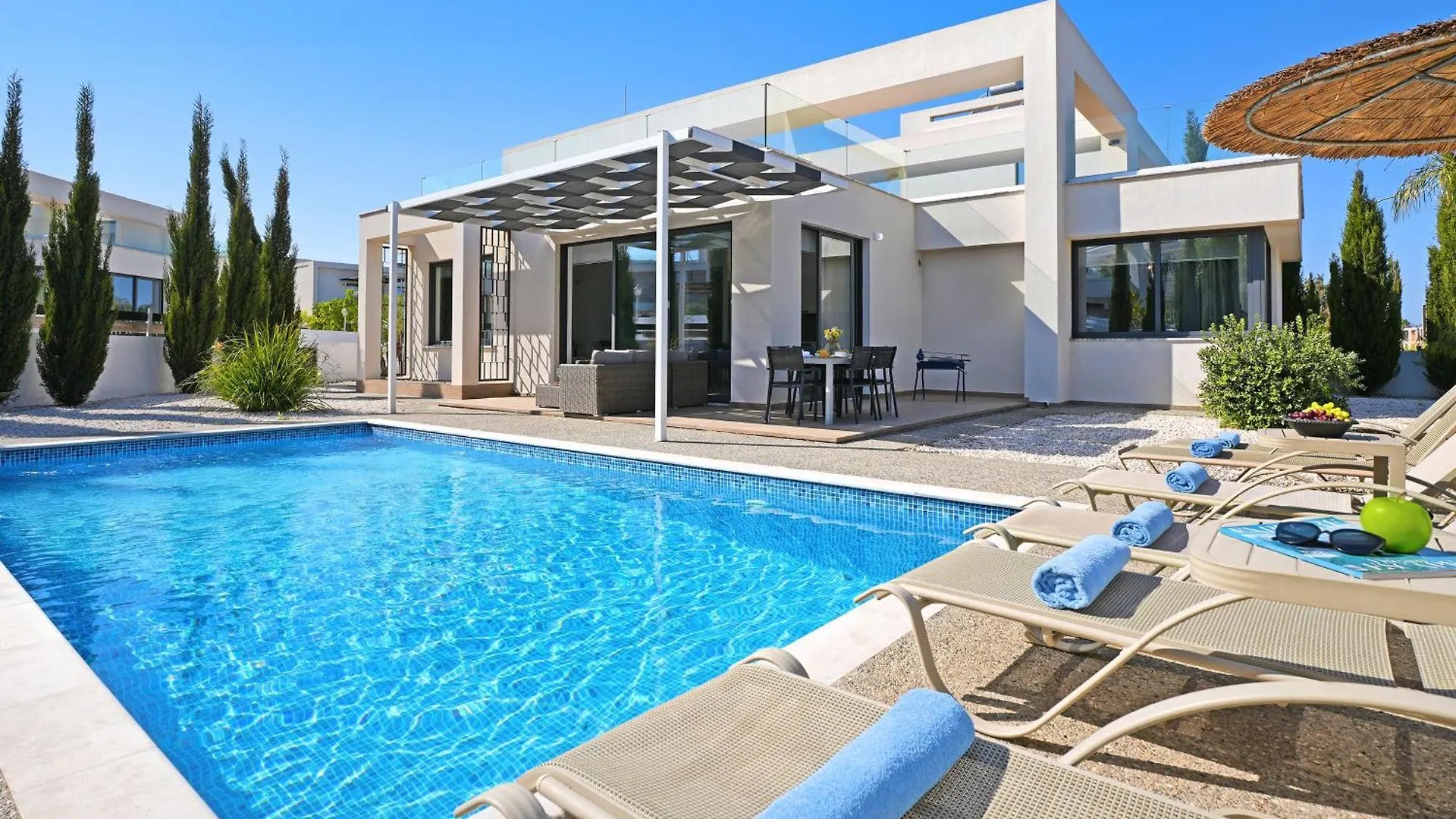 Villa Violeta - 3Bed Bungalow Large Pool Protaras 0*,